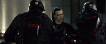 Charger l&#39;image dans la galerie, Lunette de soldat Umbrella - Resident Evil : Afterlife avec Milla Jovovich
