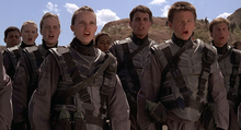 Charger l&#39;image dans la galerie, Grenades et pochette de ceinture - Starship Troopers avec Casper Van Dien
